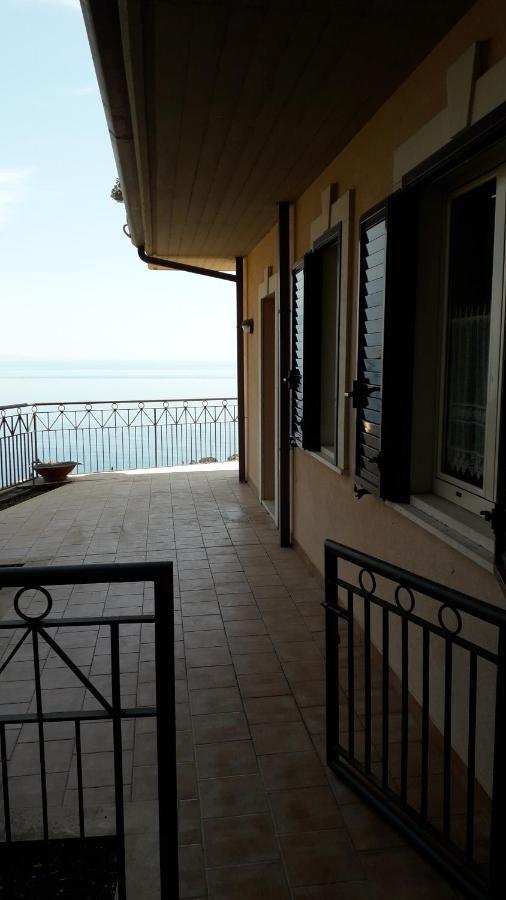Appartamento Incantevole A Taormina - Casa Ninetta Buitenkant foto
